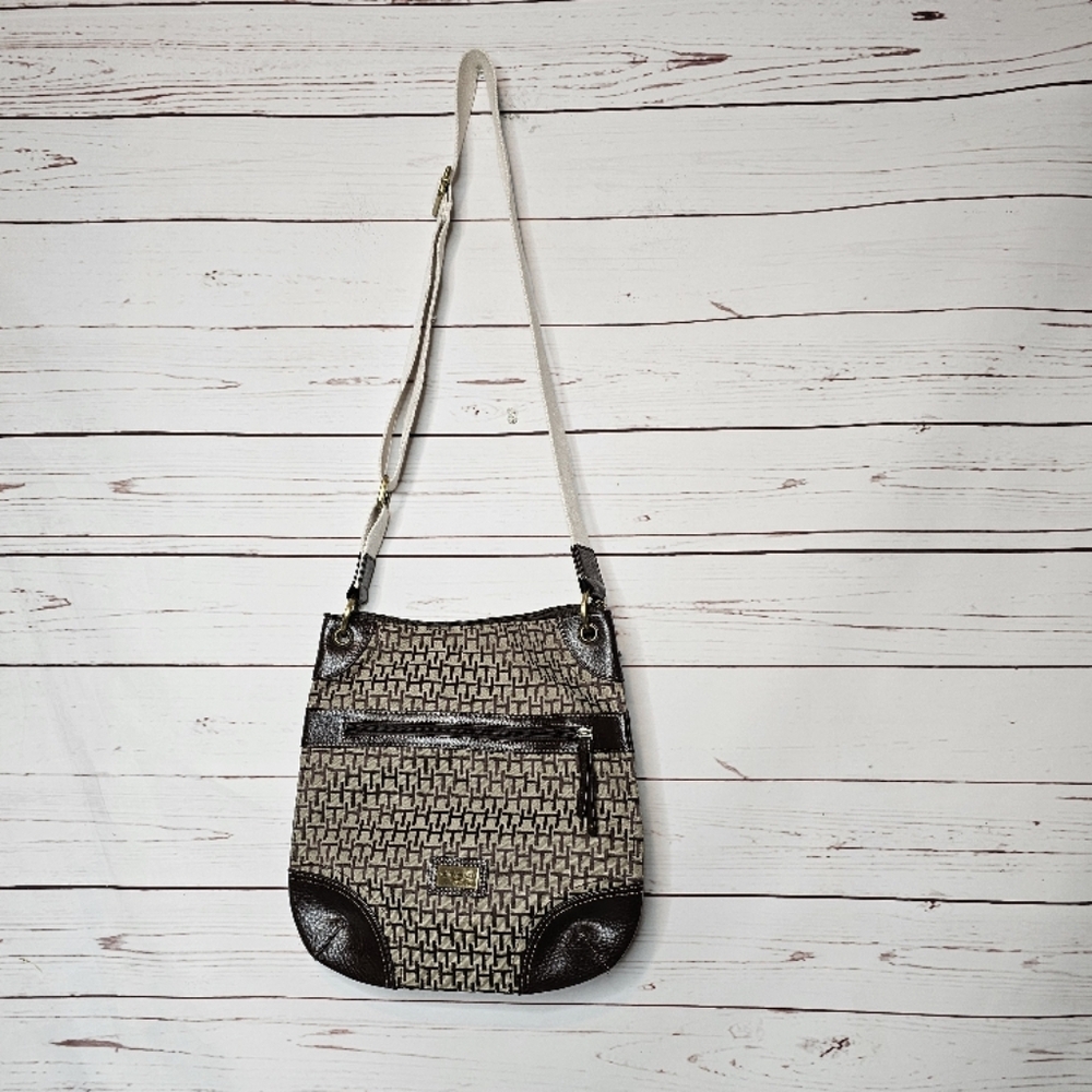 Tommy Hilfiger Signature Logo Crossbody Bag